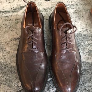 Mens leather Bacco Bucci dress shoes